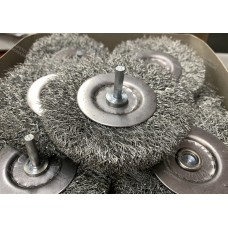 แปรงลวดกลมมีแกน 4"แปรงลวดขัดสนิม  แปรงลวดกลม ใช้งานกับเครื่องสว่าน *** ราคาพิเศษยกโหล 690 บาท ***